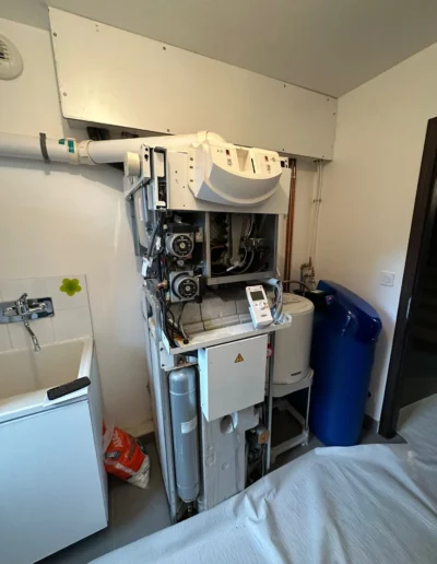 Photo, démontage de chaudière